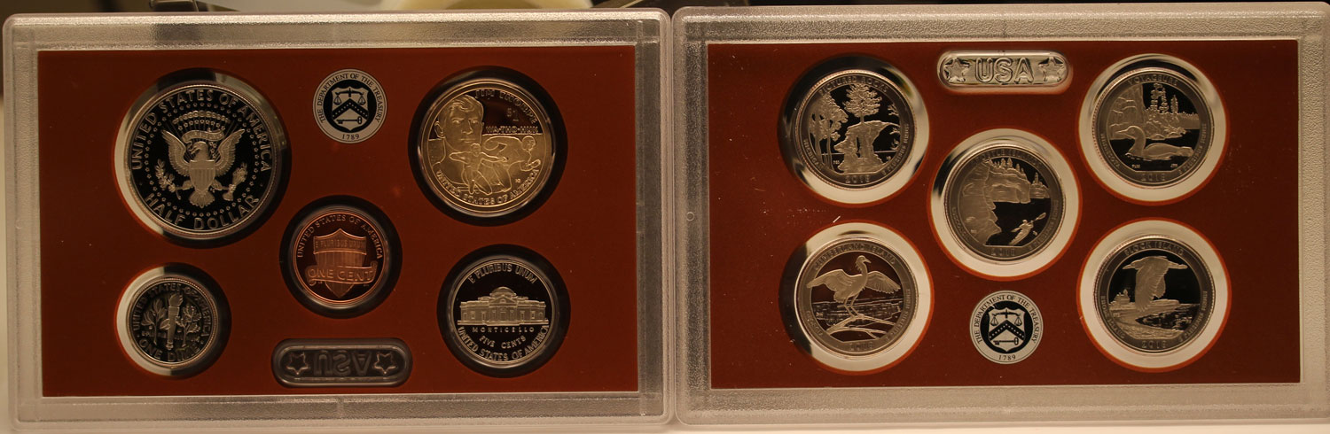 Serie annuale completa di 10 monete 