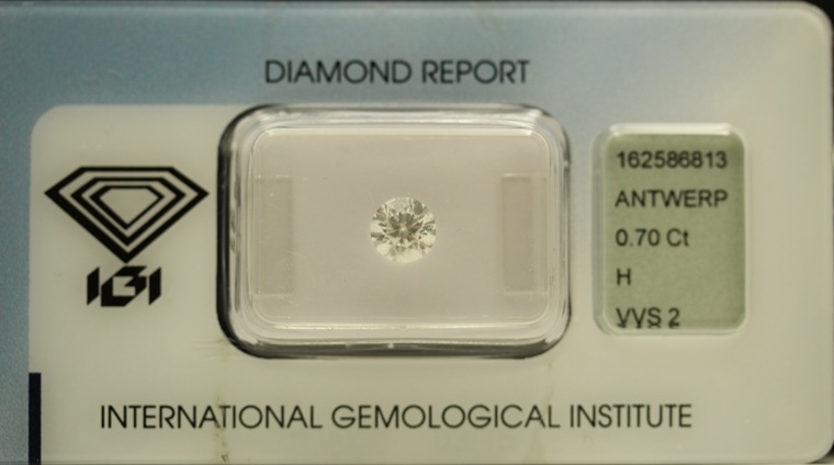 Diamante Rotondo a Brillante di ct. 0.70 - Purezza VVS2 - Colore H - Certificato IGI Anversa 